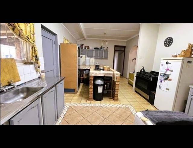 3 BEDROOM HOUSE FOR SALE IN ARBORETUM